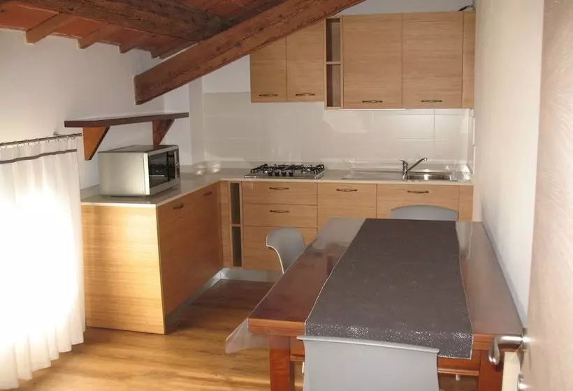 田舎風ホテル La Moneghina