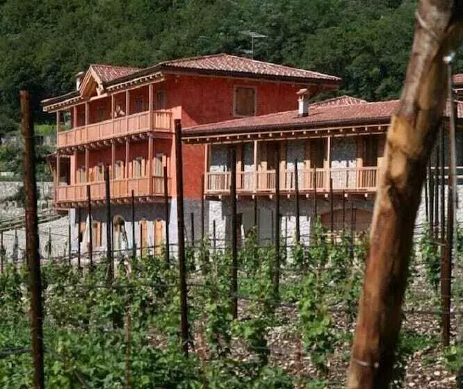 Maaseutuhotelli Maso Fiorini