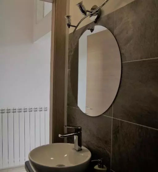 Majatalo Aloha House