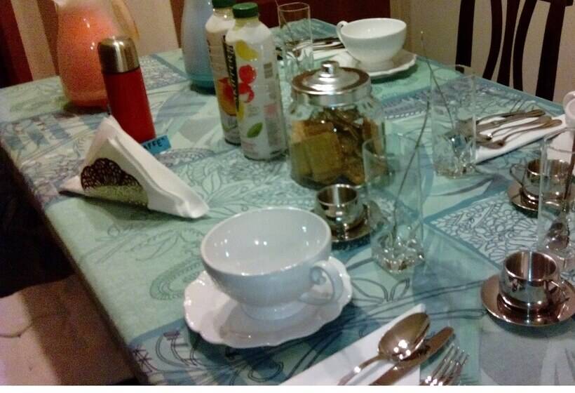 פנסיון Crespi House