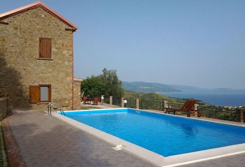 ペンション La Torretta Di Pollica