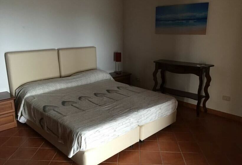 펜션 La Torretta Di Pollica