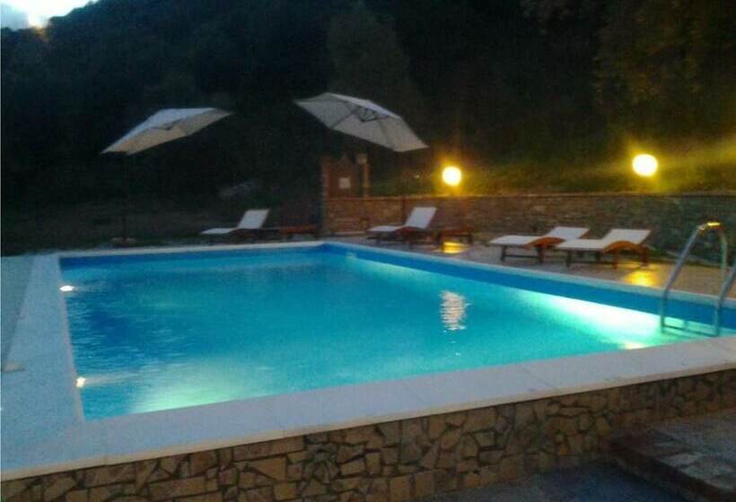 펜션 La Torretta Di Pollica