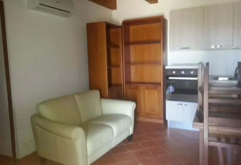 ペンション La Torretta Di Pollica