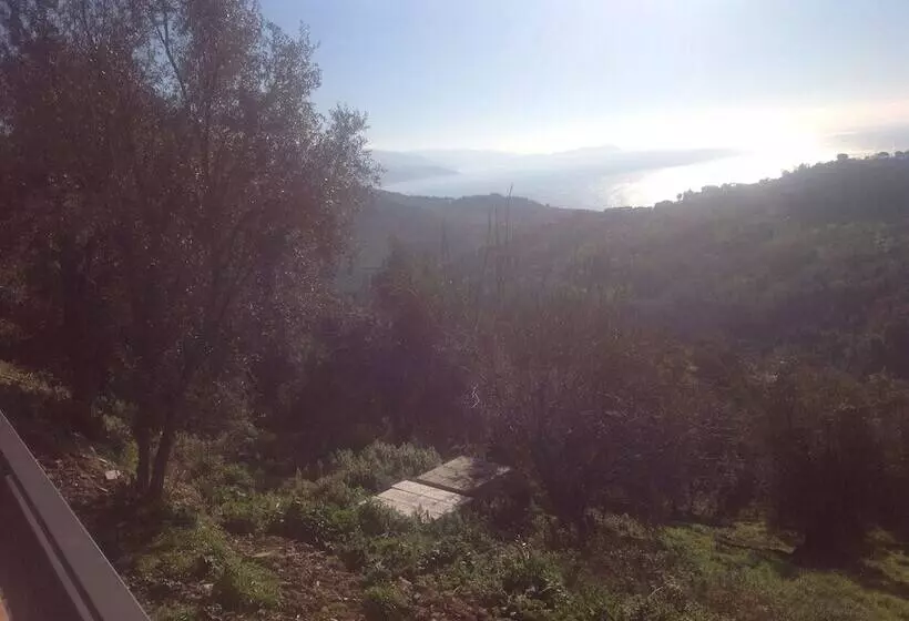 ペンション La Torretta Di Pollica
