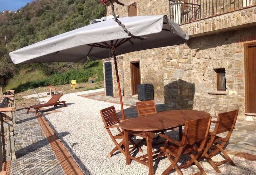 펜션 La Torretta Di Pollica