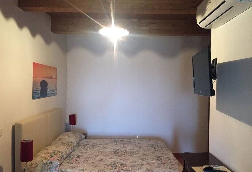 펜션 La Torretta Di Pollica