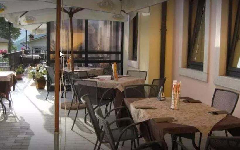 Majatalo Locanda  Alla Rosa