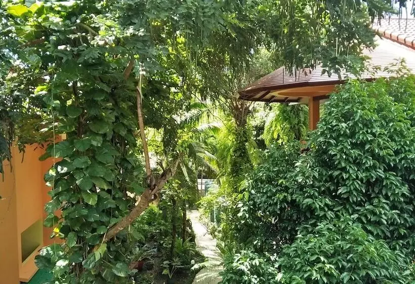 Anyavee Ban Ao Nang Resort