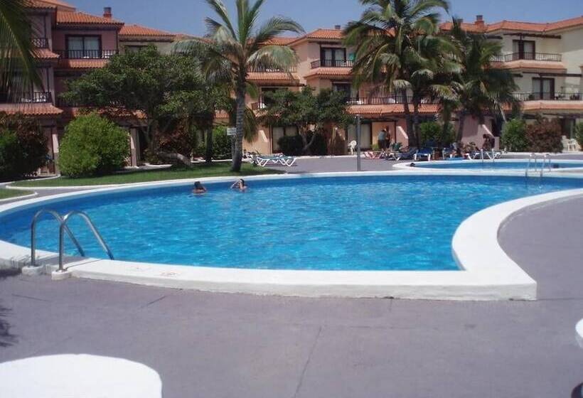 Apartamentos Lago Azul