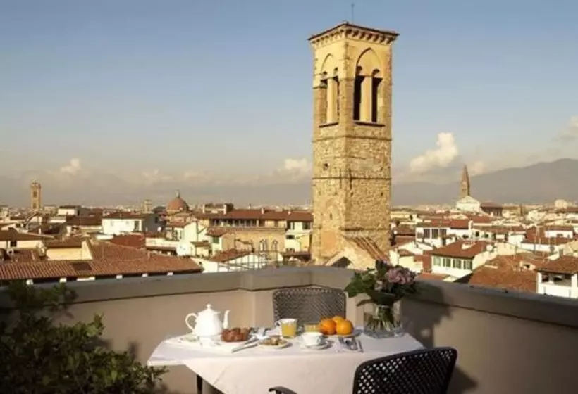 ホテル Antica Torre Tornabuoni