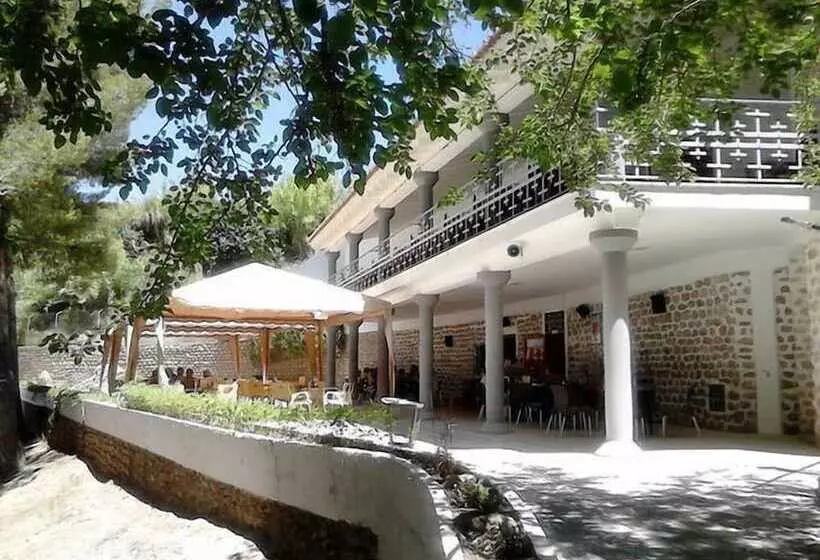 בית מלון כפרי Balneario De Alicún De Las Torres