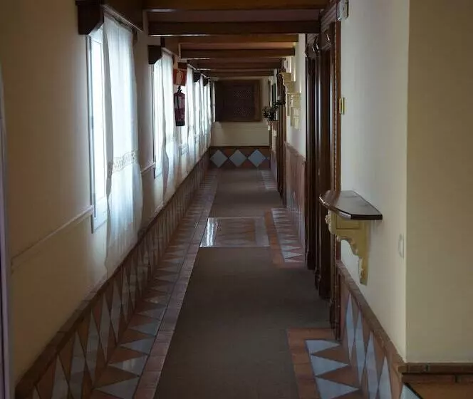 בית מלון כפרי Balneario De Alicún De Las Torres