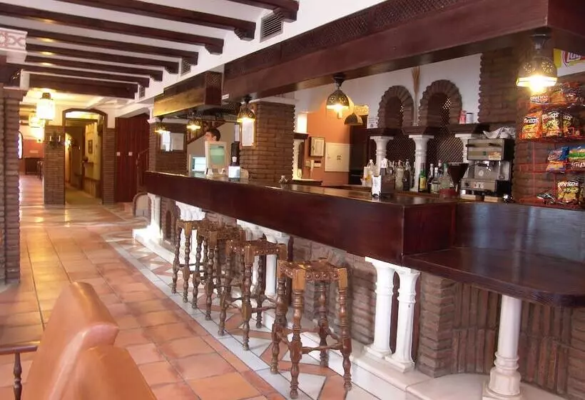 בית מלון כפרי Balneario De Alicún De Las Torres