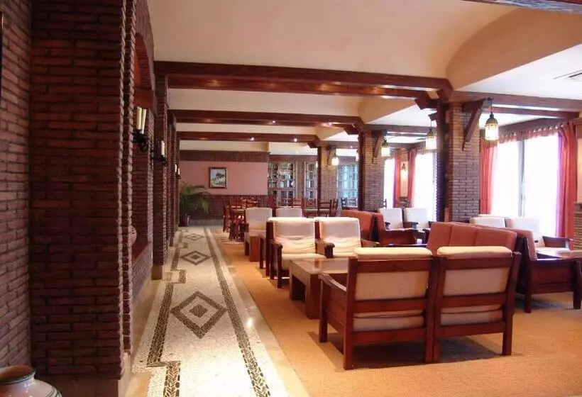 בית מלון כפרי Balneario De Alicún De Las Torres