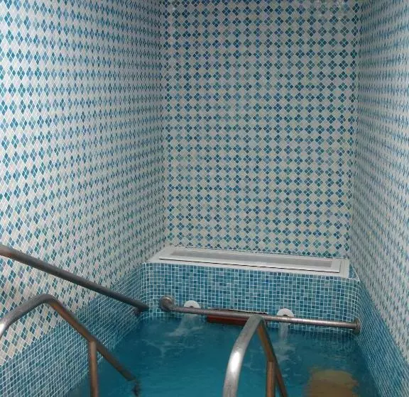 בית מלון כפרי Balneario De Alicún De Las Torres