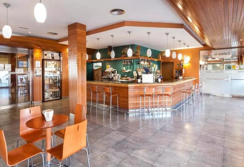 ホテル Balneario De Compostela