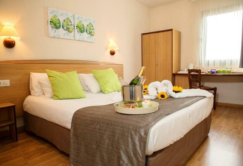 هتل YIT Ciudad de Elche