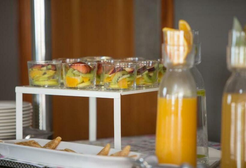 هتل YIT Ciudad de Elche