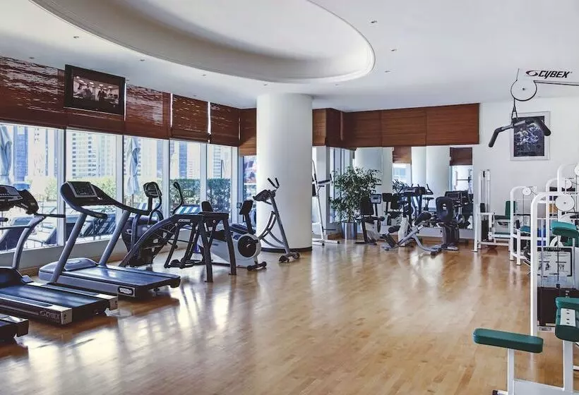 Corniche Hotel Abu Dhabi