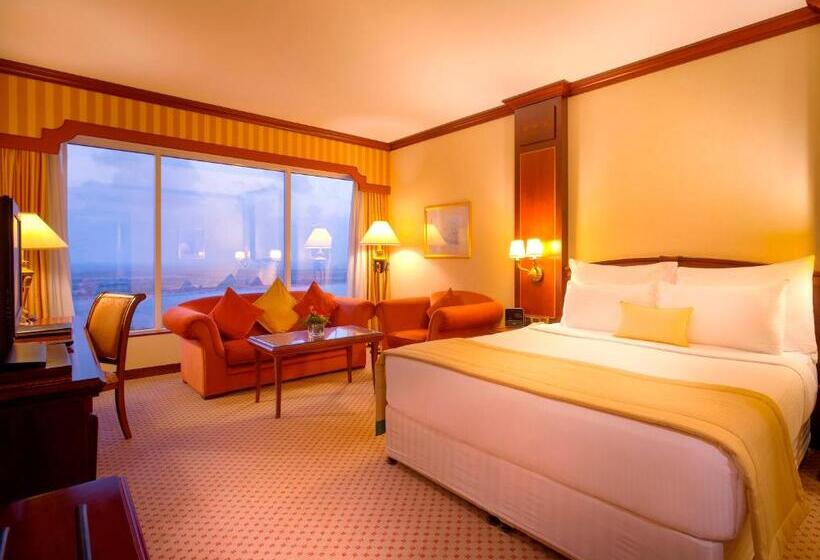 Corniche Hotel Abu Dhabi