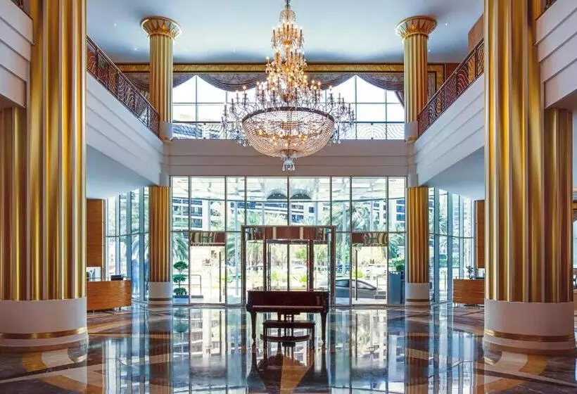 Corniche Hotel Abu Dhabi