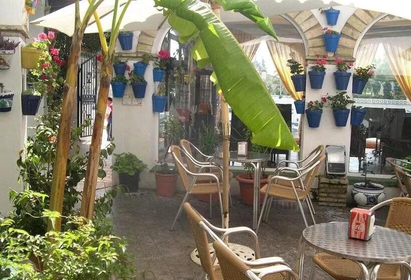 호텔 Cortijo Los Gallos