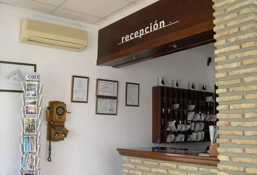 호텔 Cortijo Los Gallos