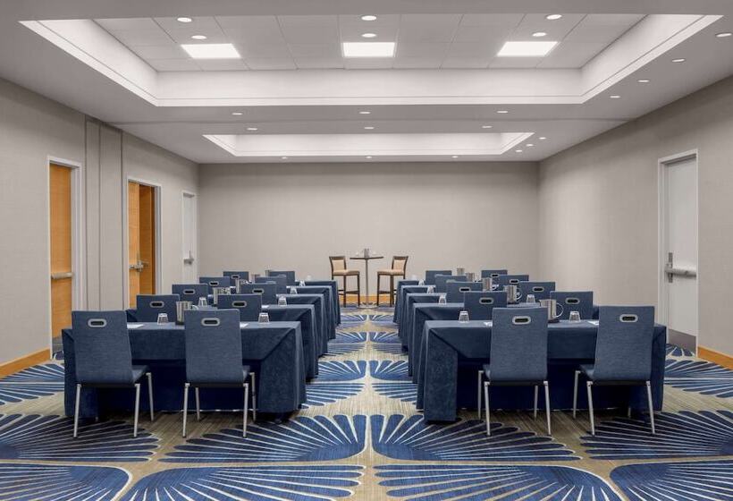 هتل Hyatt Regency Jersey City on the Hudson