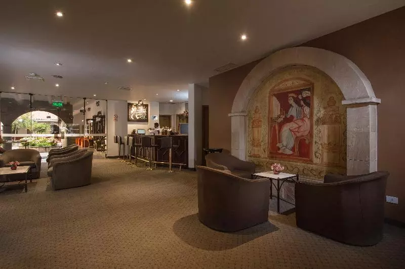 هتل Jose Antonio Cusco