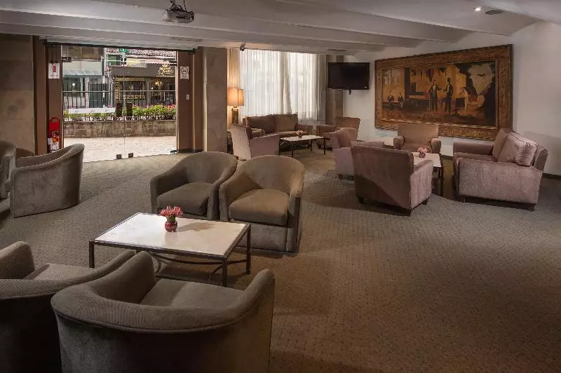 هتل Jose Antonio Cusco