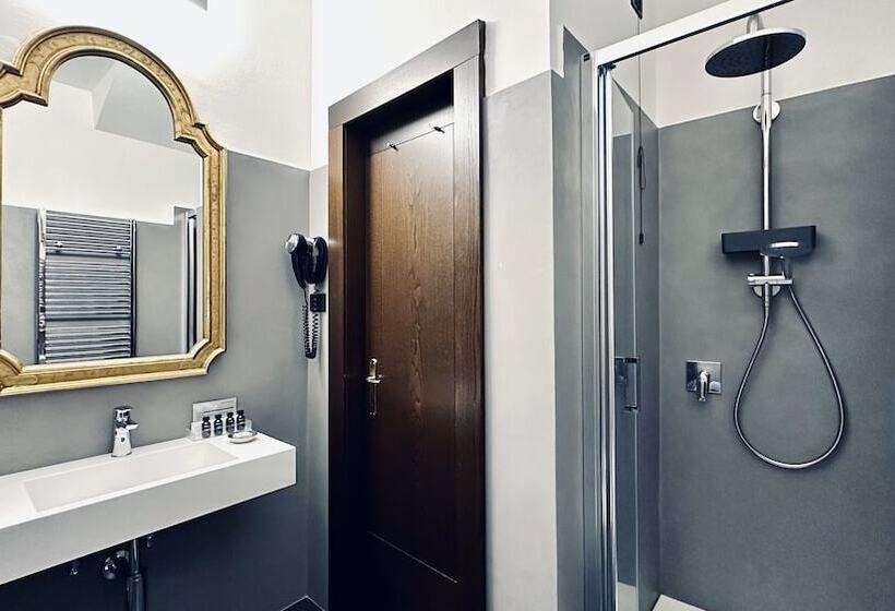 هتل Palazzo Piccolomini