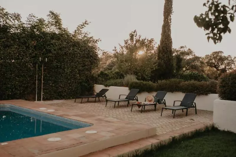 בית מלון כפרי Posada De Valdezufre