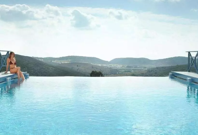 בית מלון כפרי Quinta Da Floresta – Santo António Villas, Golf & Spa