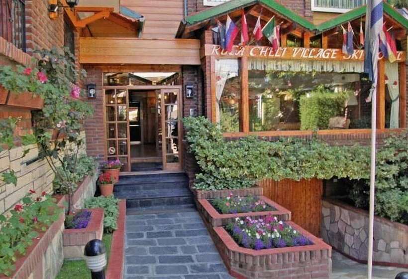 호텔 Ruca Cheli Village Ski