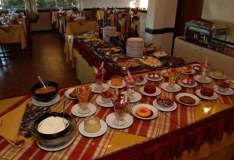 Hotel Ruca Cheli Village Ski