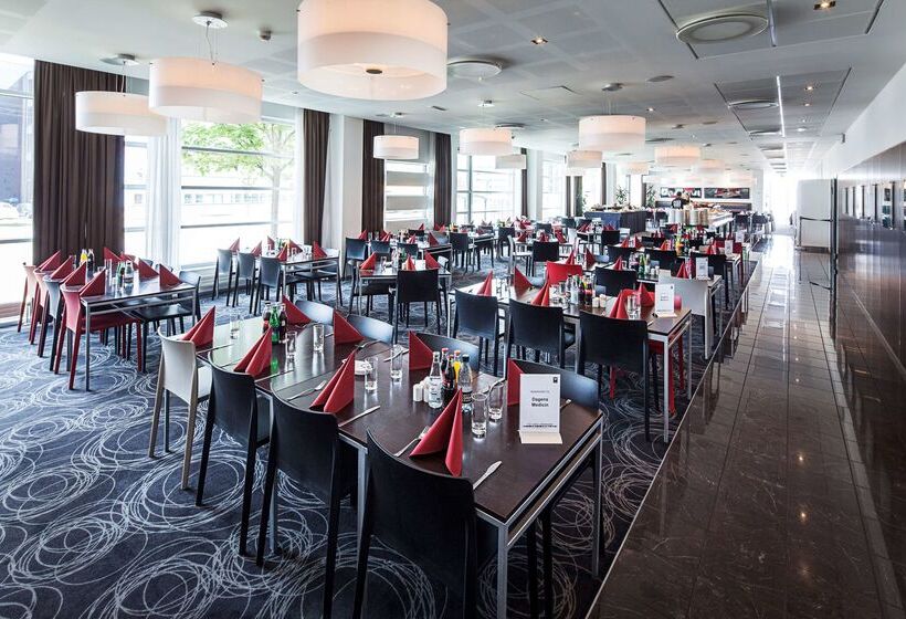 Отель Scandic Sluseholmen