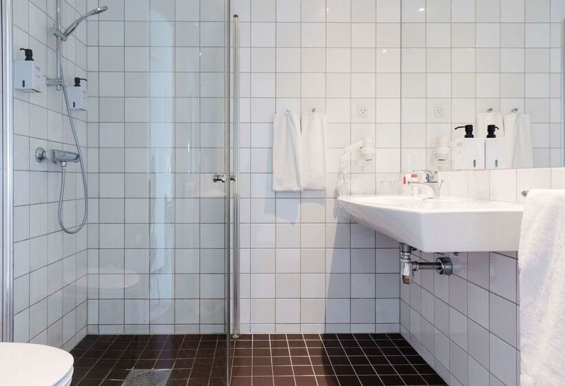 Отель Scandic Sluseholmen