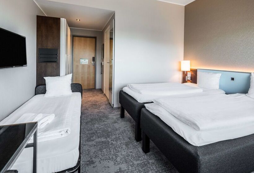 Отель Scandic Sluseholmen