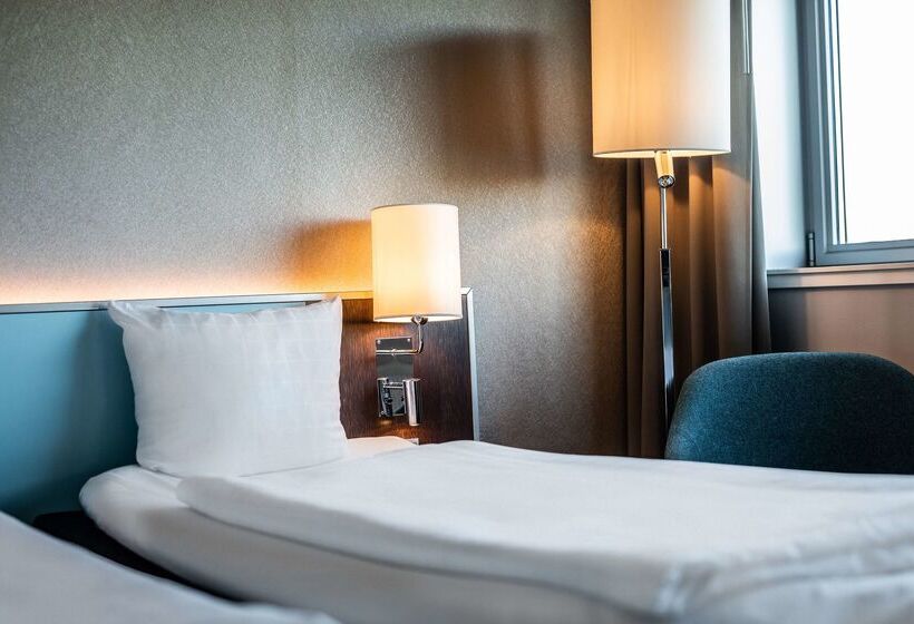 Отель Scandic Sluseholmen