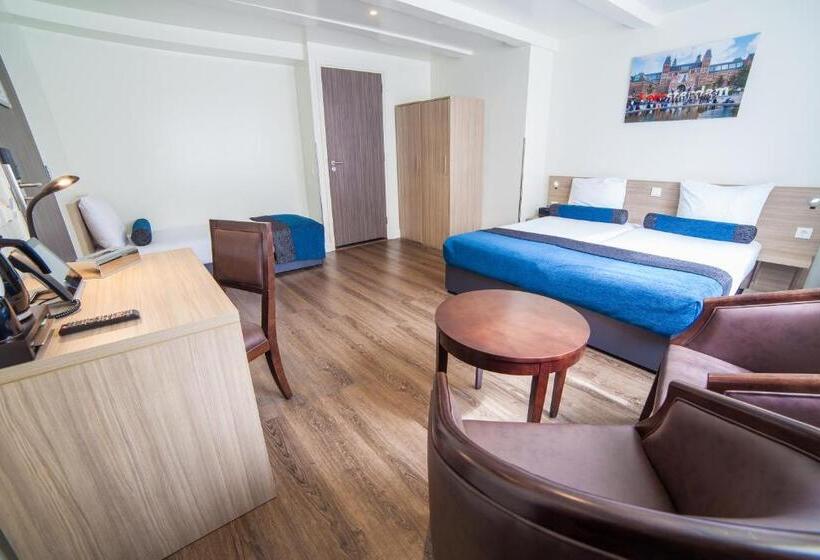 בית מלון כפרי Library Amsterdam