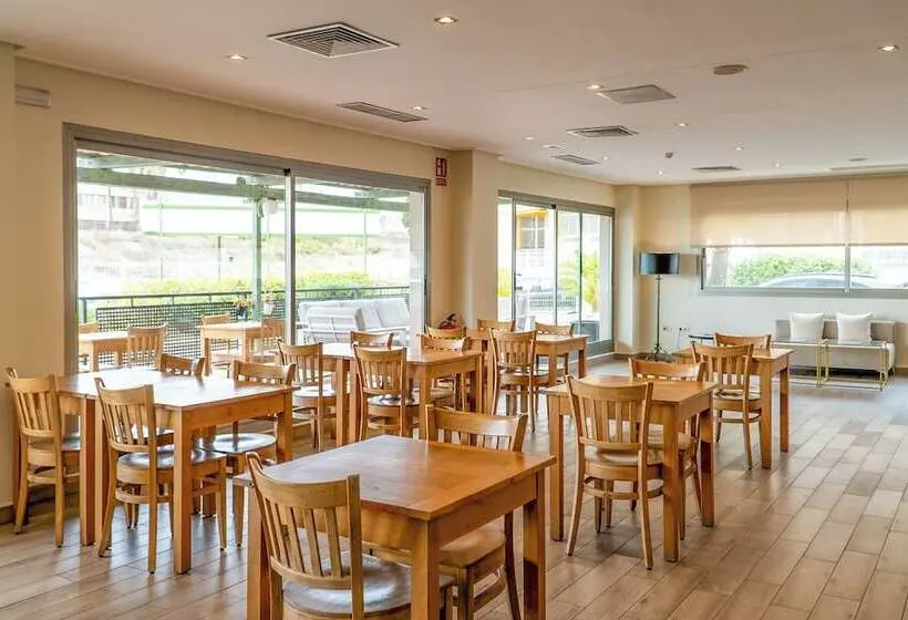 Hotelli YIT Ciudad de Elche