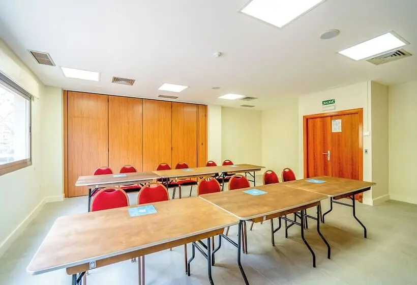 Hotelli YIT Ciudad de Elche