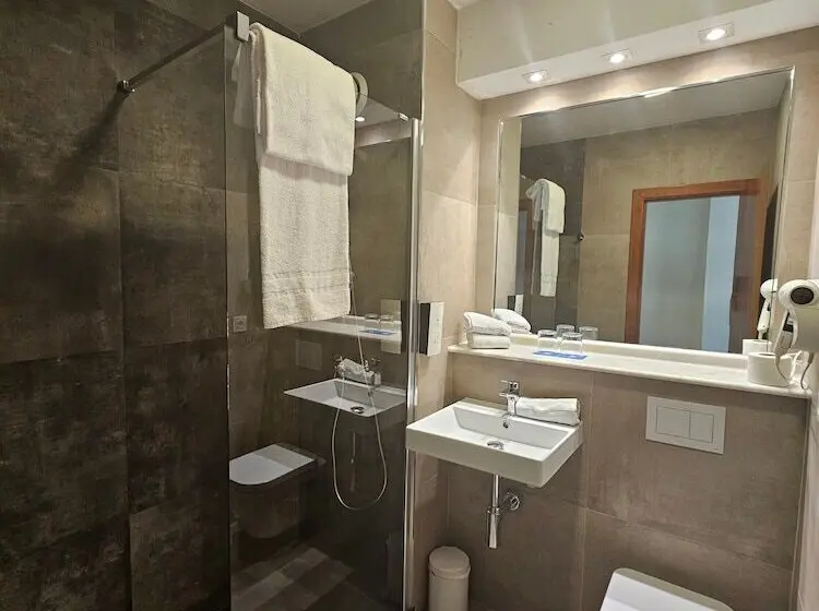 Hotelli YIT Ciudad de Elche