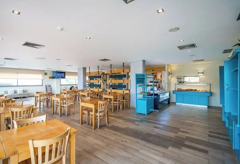 Hotelli YIT Ciudad de Elche