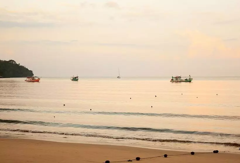 リゾートホテル Sunprime Kamala Beach