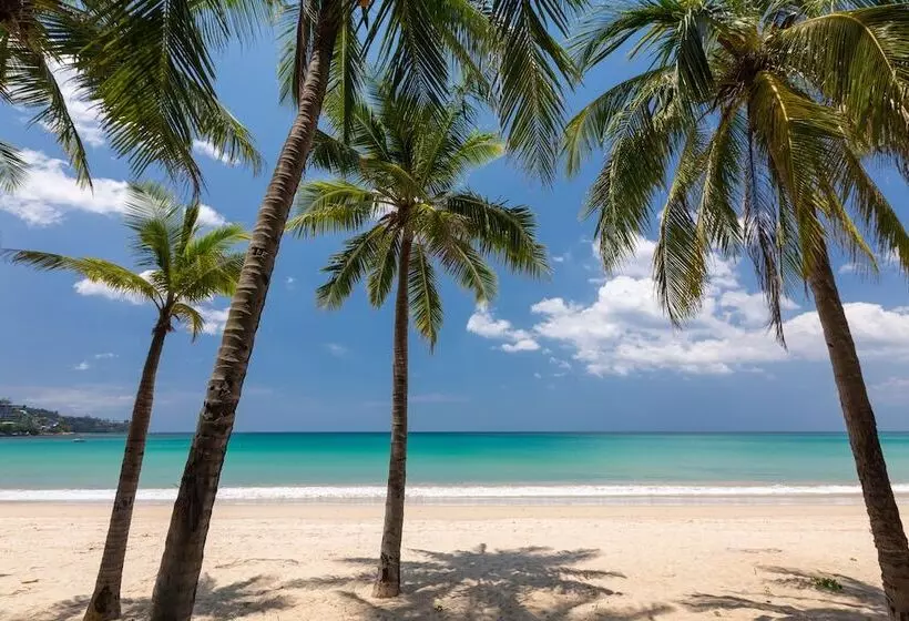 リゾートホテル Sunprime Kamala Beach