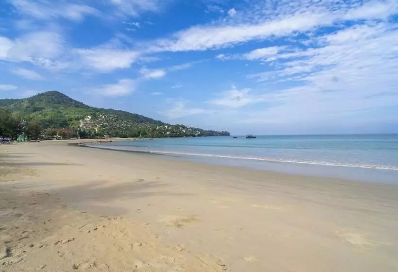 リゾートホテル Sunprime Kamala Beach