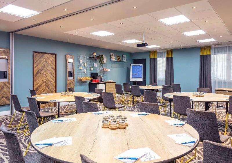 Novotel Edinburgh Centre