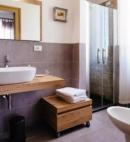 Aamiaismajoitus (B&B) Villa Francesca Luxury